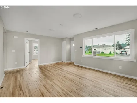1001 S 6th Avenue Kelso WA 98626