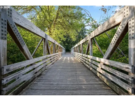 4632 NW Buckboard Drive Portland OR 97229