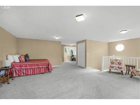12717 SE Bluff Drive Clackamas OR 97015