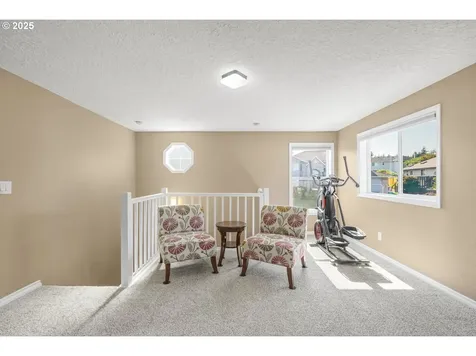 12717 SE Bluff Drive Clackamas OR 97015