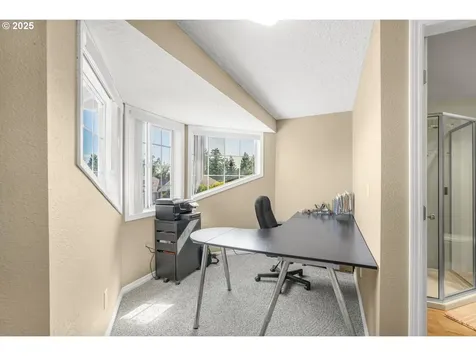 12717 SE Bluff Drive Clackamas OR 97015