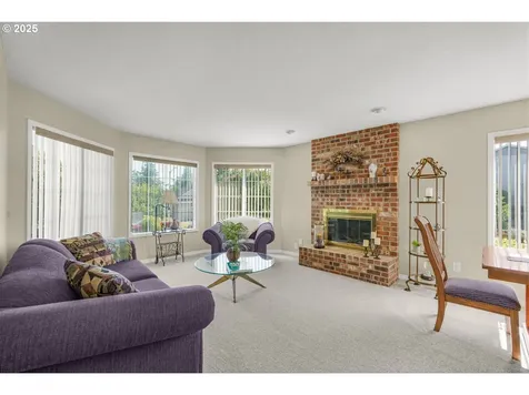 12717 SE Bluff Drive Clackamas OR 97015