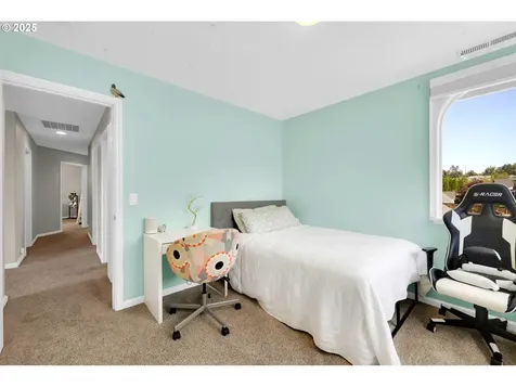 2290 33rd Street Springfield OR 97477