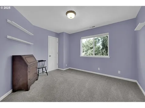 2290 33rd Street Springfield OR 97477