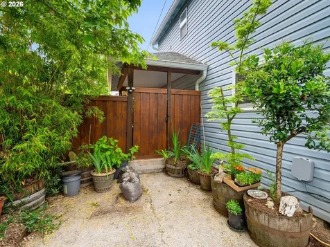 6442 SE 91st Avenue Portland OR 97266
