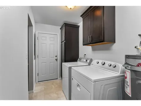 6625 SE 87th Avenue Portland OR 97266