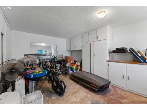 6625 SE 87th Avenue Portland OR 97266