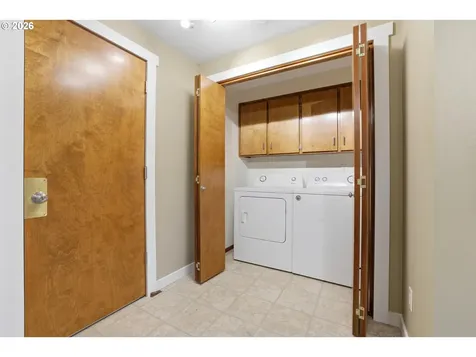 1967 Astor Way Woodburn OR 97071