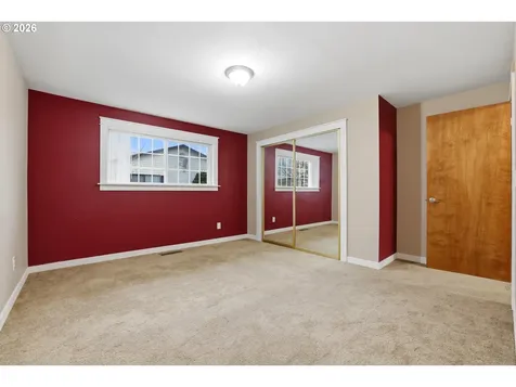 1967 Astor Way Woodburn OR 97071