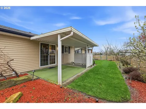 1967 Astor Way Woodburn OR 97071