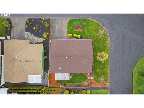 1967 Astor Way Woodburn OR 97071