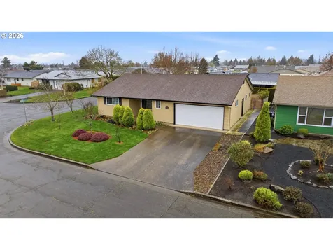 1967 Astor Way Woodburn OR 97071