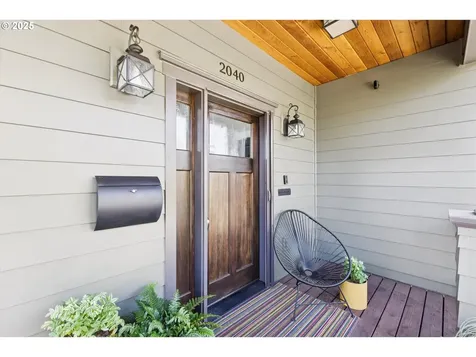 2040 NE Alameda Drive Portland OR 97212