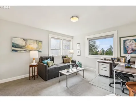2040 NE Alameda Drive Portland OR 97212