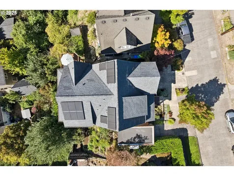 2040 NE Alameda Drive Portland OR 97212