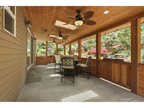 22868 SW Hillcrest Road West Linn OR 97068