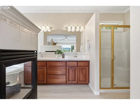 22868 SW Hillcrest Road West Linn OR 97068