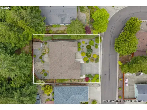 2142 Lynne Drive North Bend OR 97459
