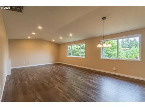 3026 NW Norwood Street Camas WA 98607
