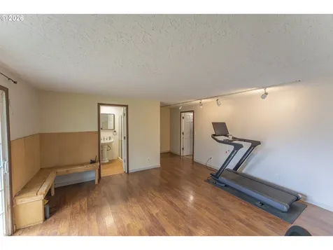 4905 NE 142nd Avenue Vancouver WA 98682