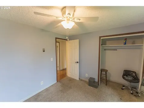 4905 NE 142nd Avenue Vancouver WA 98682