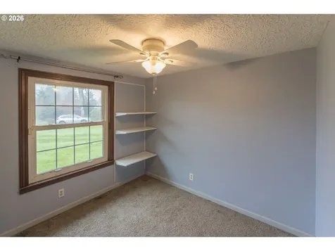 4905 NE 142nd Avenue Vancouver WA 98682