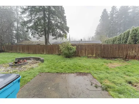 4905 NE 142nd Avenue Vancouver WA 98682