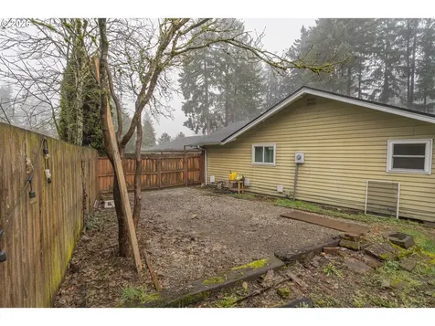 4905 NE 142nd Avenue Vancouver WA 98682
