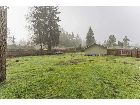 4905 NE 142nd Avenue Vancouver WA 98682
