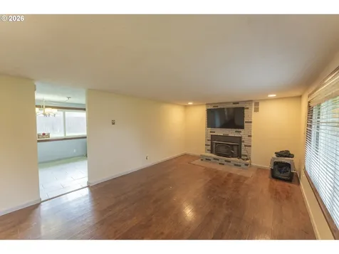4905 NE 142nd Avenue Vancouver WA 98682