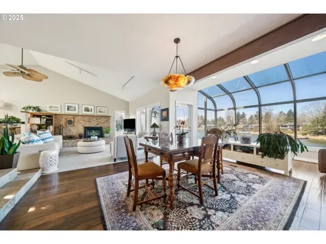 21615 NE Interlachen Lane Fairview OR 97024