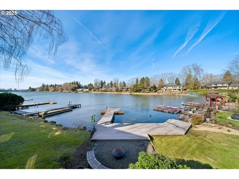 21615 NE Interlachen Lane Fairview OR 97024