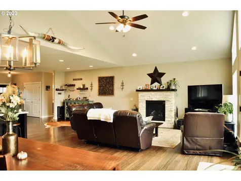 28512 SE Church Road Boring OR 97009