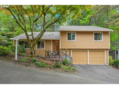 10033 SW Quail Post Road Portland OR 97219
