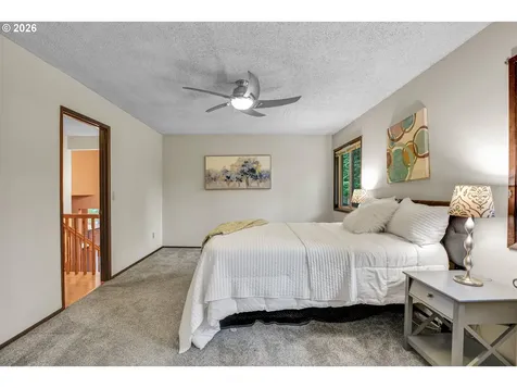 10033 SW Quail Post Road Portland OR 97219