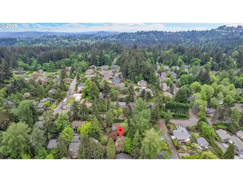 10033 SW Quail Post Road Portland OR 97219