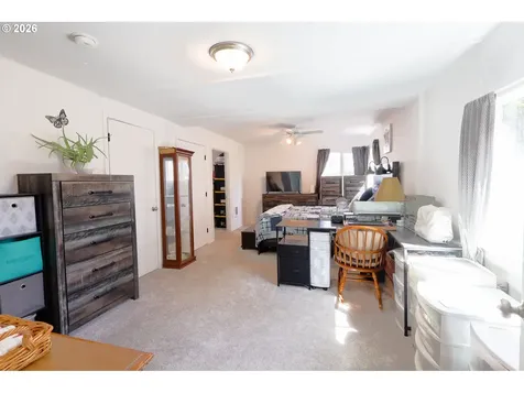 1901 SE Minter Bridge Road Hillsboro OR 97123