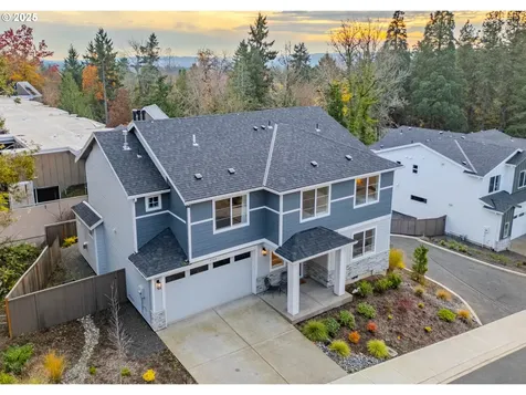 8588 SW Summit Court Portland OR 97225