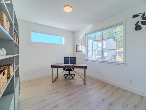 8588 SW Summit Court Portland OR 97225