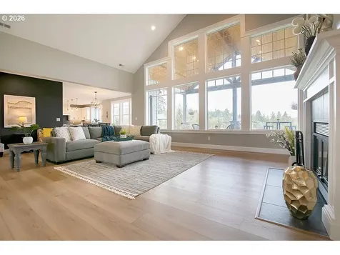 302 Waters Road Castle Rock WA 98611