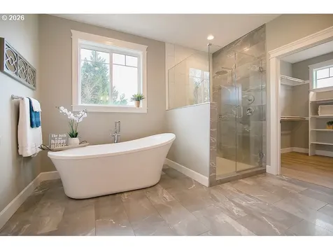 302 Waters Road Castle Rock WA 98611