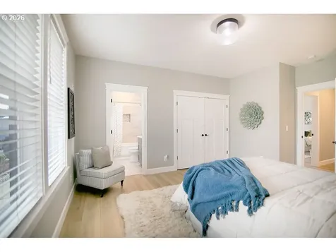 302 Waters Road Castle Rock WA 98611