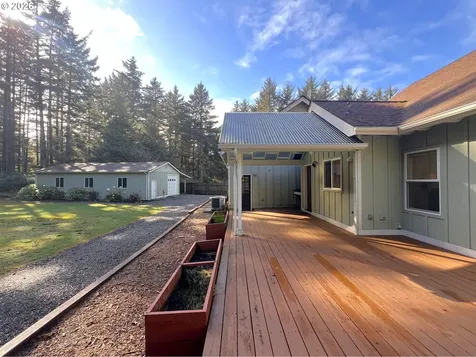 89962 Cape Arago Highway Coos Bay OR 97420