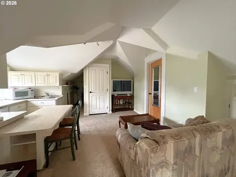 89962 Cape Arago Highway Coos Bay OR 97420