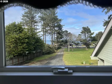 89962 Cape Arago Highway Coos Bay OR 97420