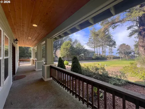 89962 Cape Arago Highway Coos Bay OR 97420