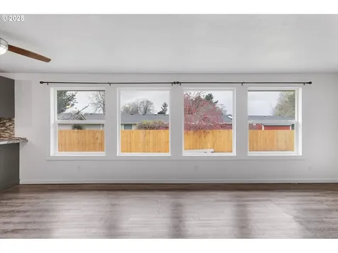 9 Lee Place Longview WA 98632
