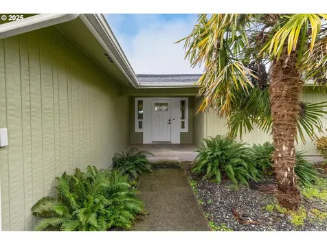 9 Lee Place Longview WA 98632