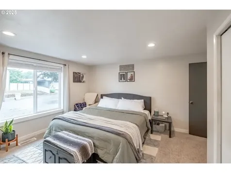 500 Angelee Court Lebanon OR 97355