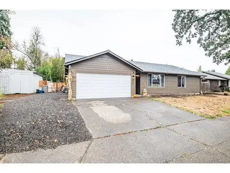 500 Angelee Court Lebanon OR 97355